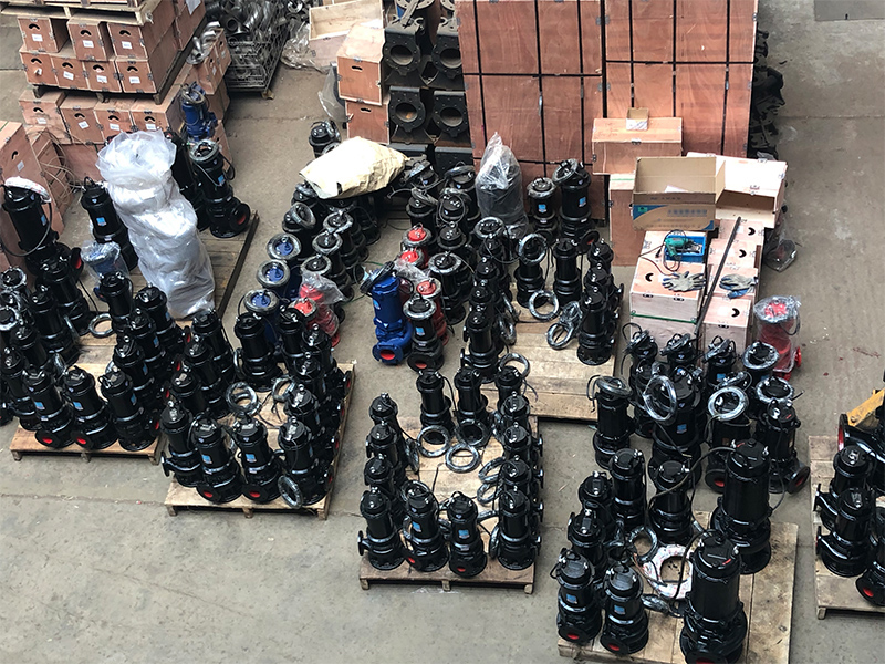 Bomba de esgoto submers&iacute;vel de auto-suc&ccedil;&atilde;o